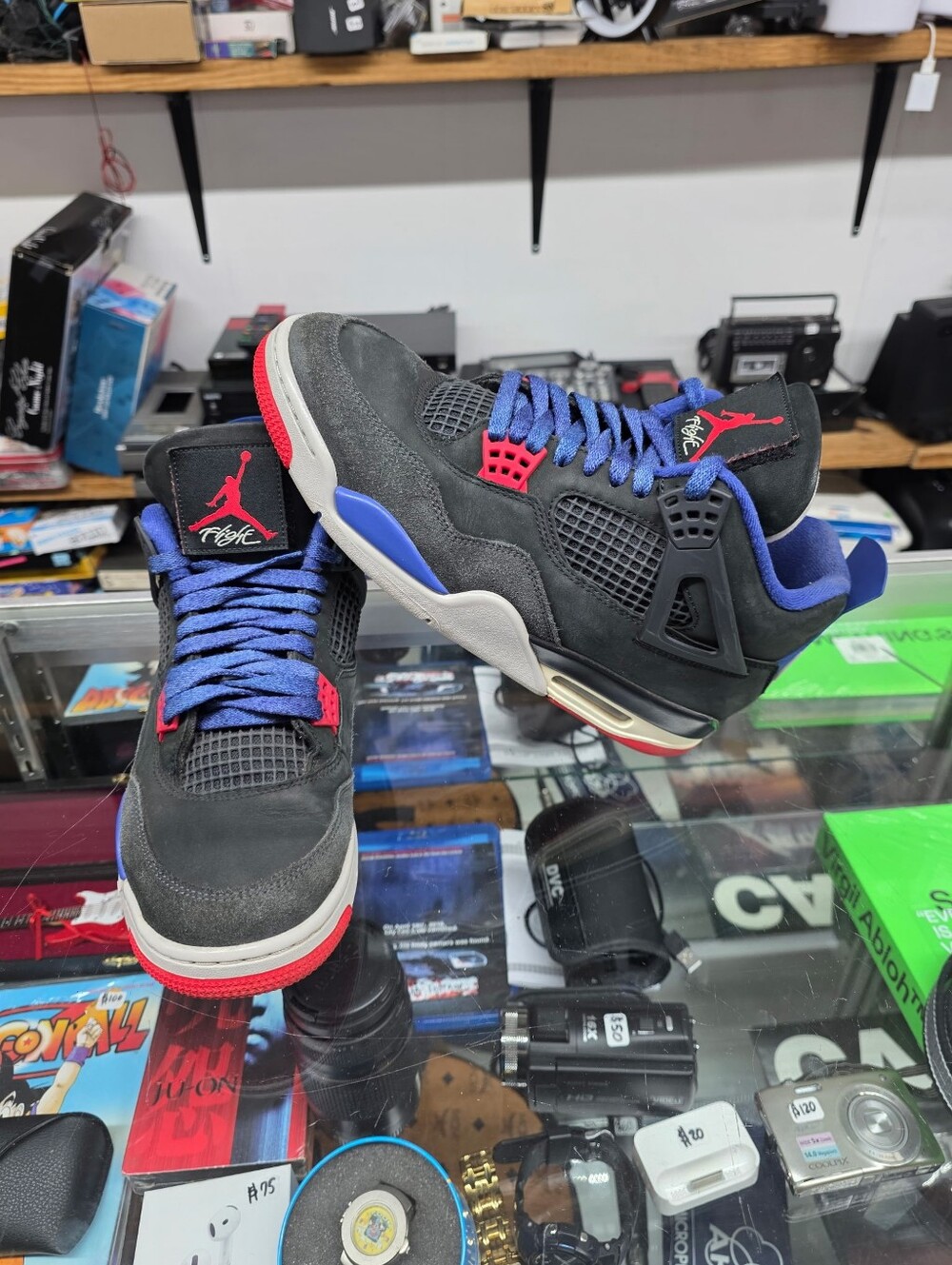 Nike Men’s Air Jordan 4 Retro Rare Air Sneakers FV5029-003 Size 10.5